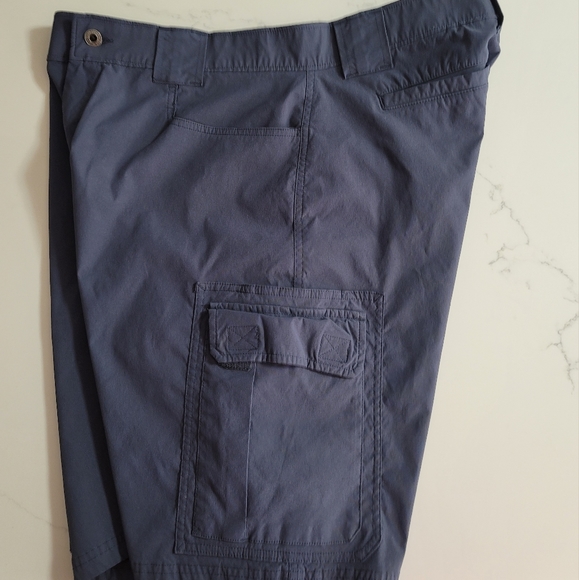 Men's Eddie Bauer Cargo Shorts Blue Size 36 NWOT - Picture 3 of 4